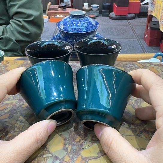 孔雀绿杯四个一组。。。