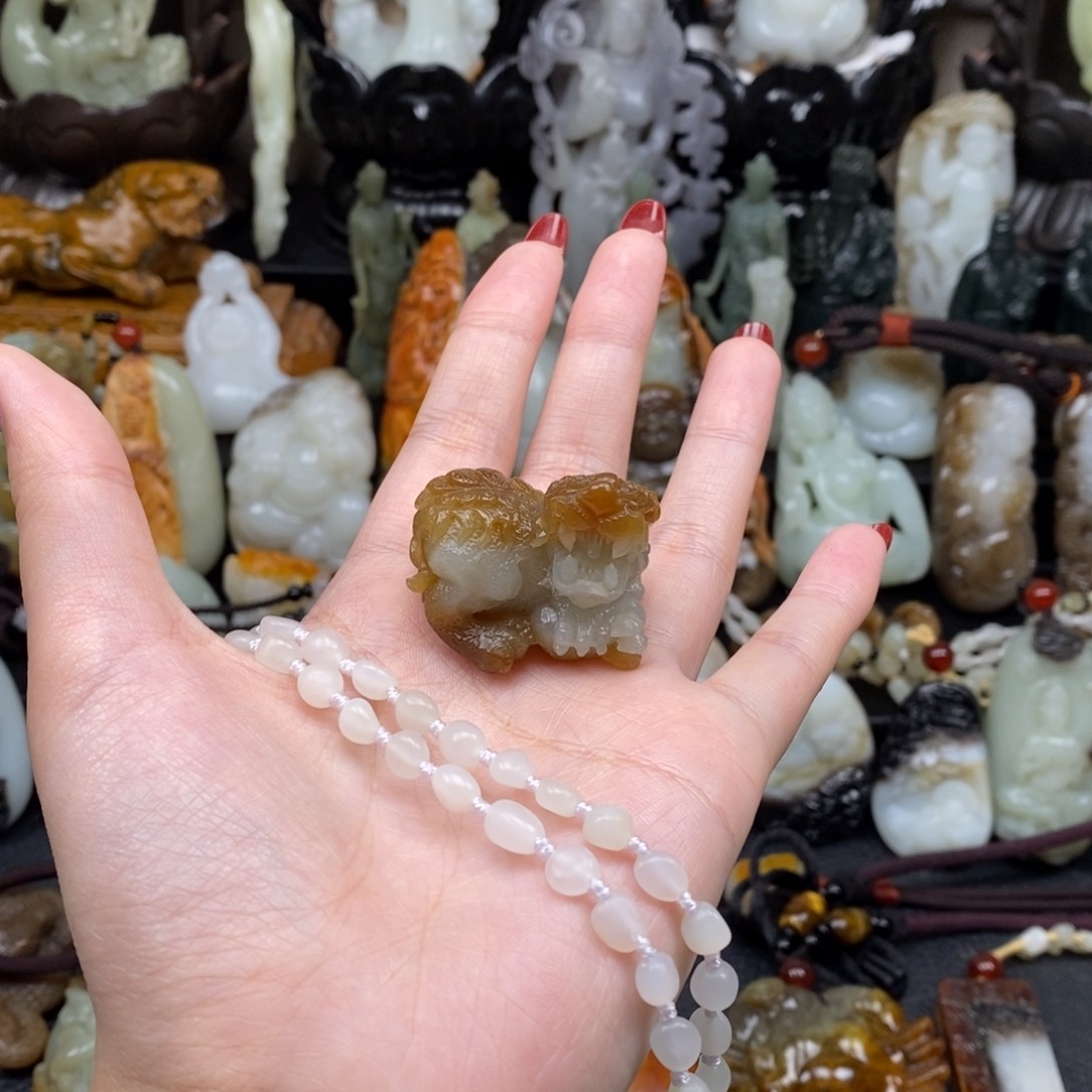 和田玉颈饰未镶嵌淘***多