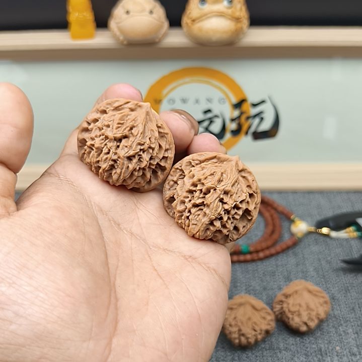 吊坠文玩核桃盘龙纹40