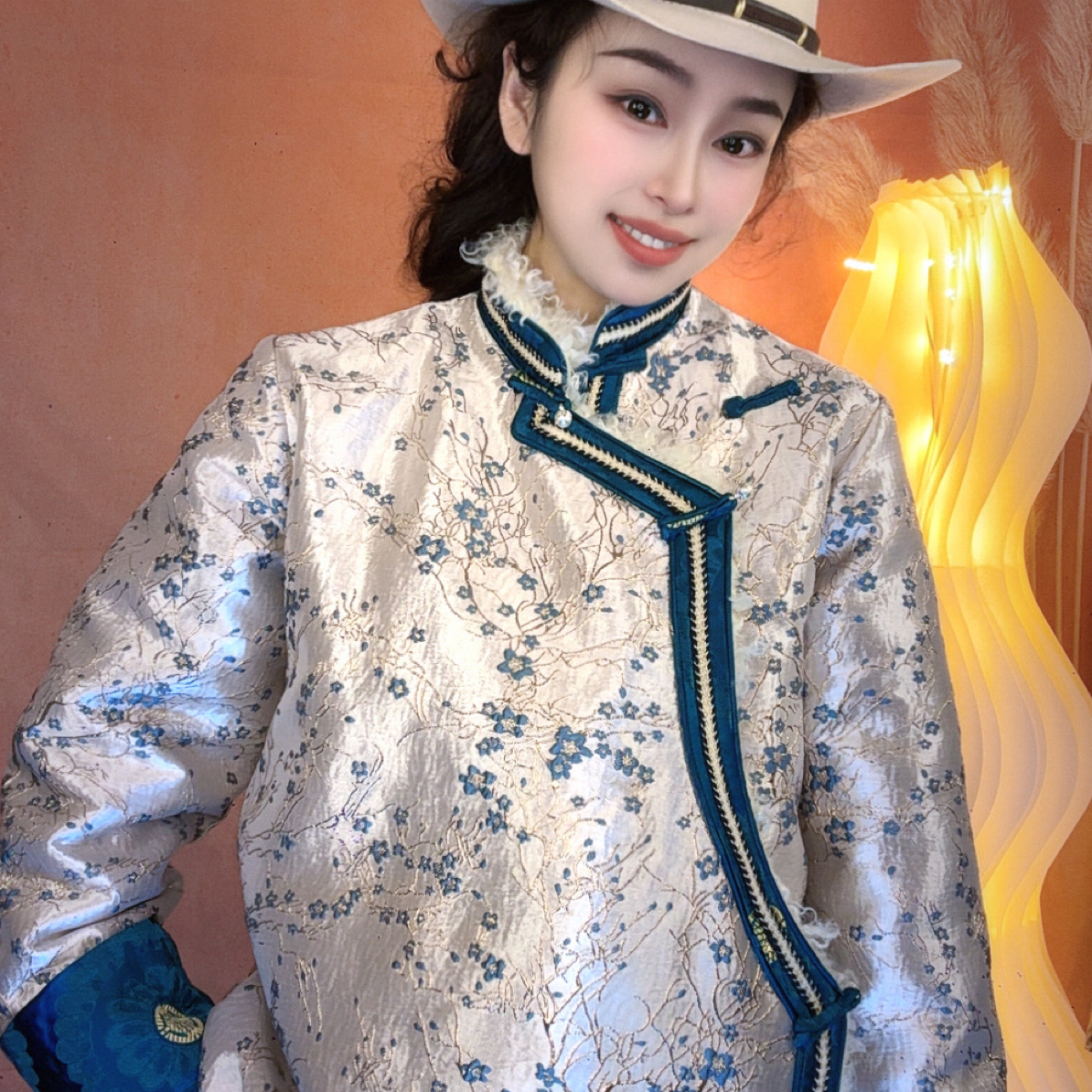 Mei-Yu2025冬季藏式蓝色立体提花金色树干高级独家定制-不撞衫