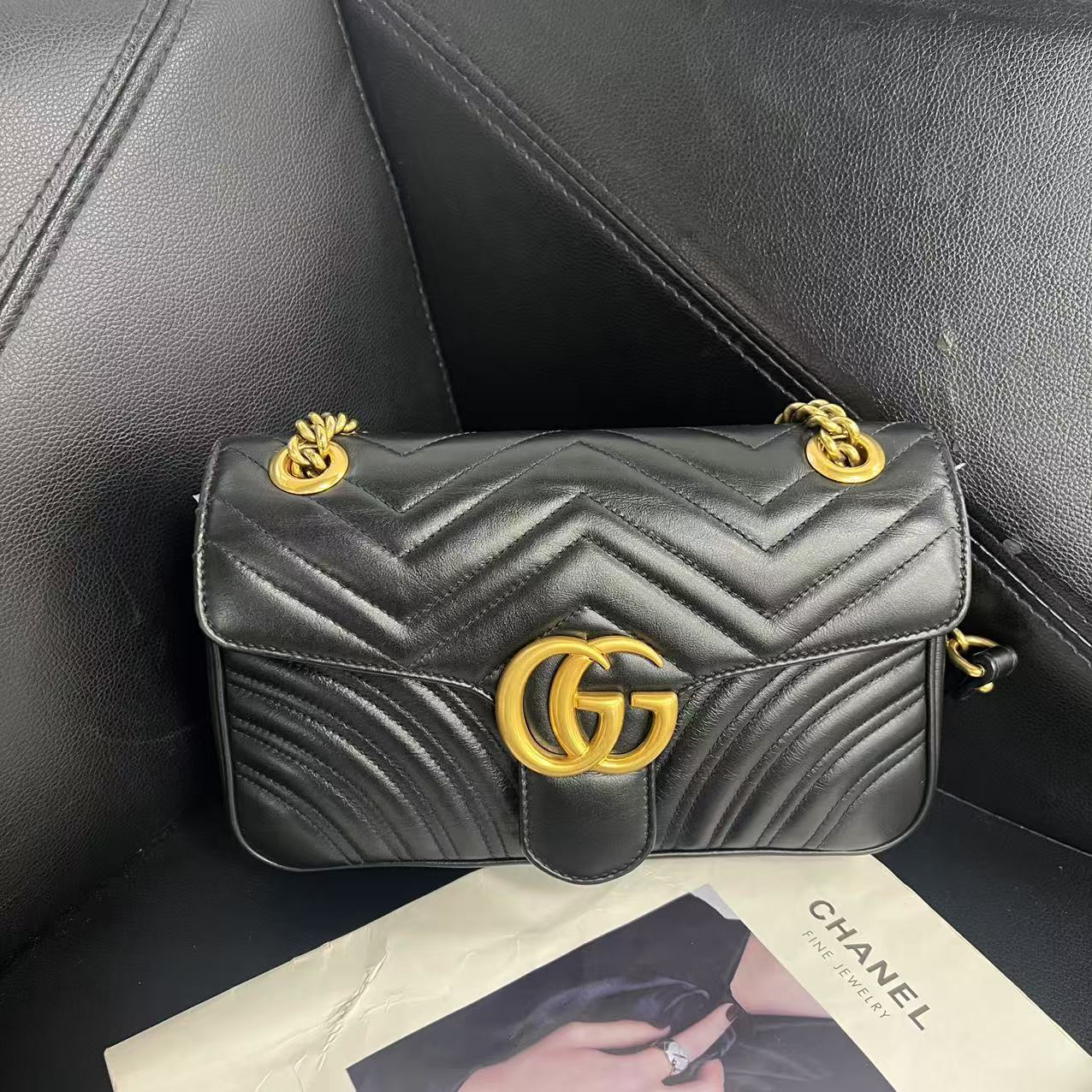 95新 GUCCI/古驰 捐金沉珠/黑金马蒙26单肩