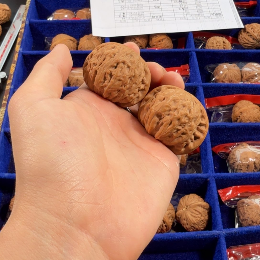 文玩核桃把件965号37mm铁锤妹妹