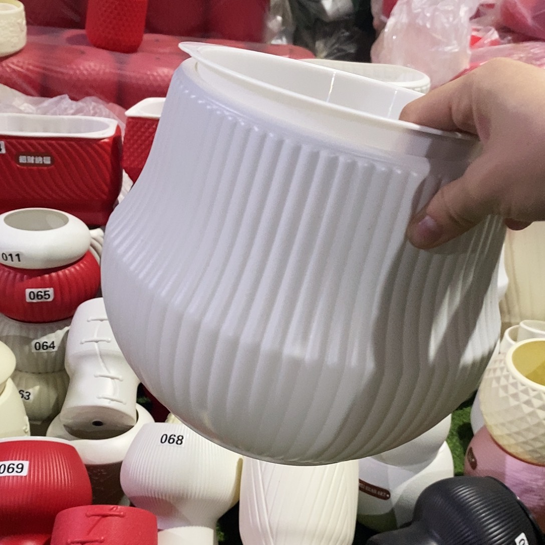 175口径宝塔白色1个