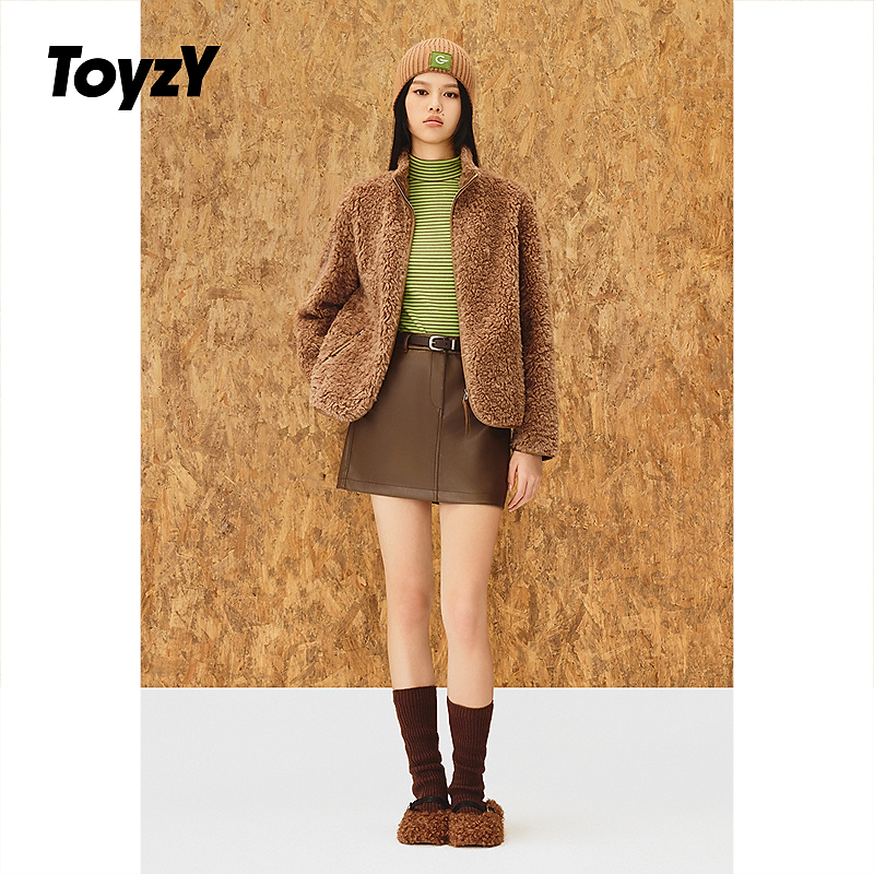 ToyzY2025冬季新款外套ZC35510190