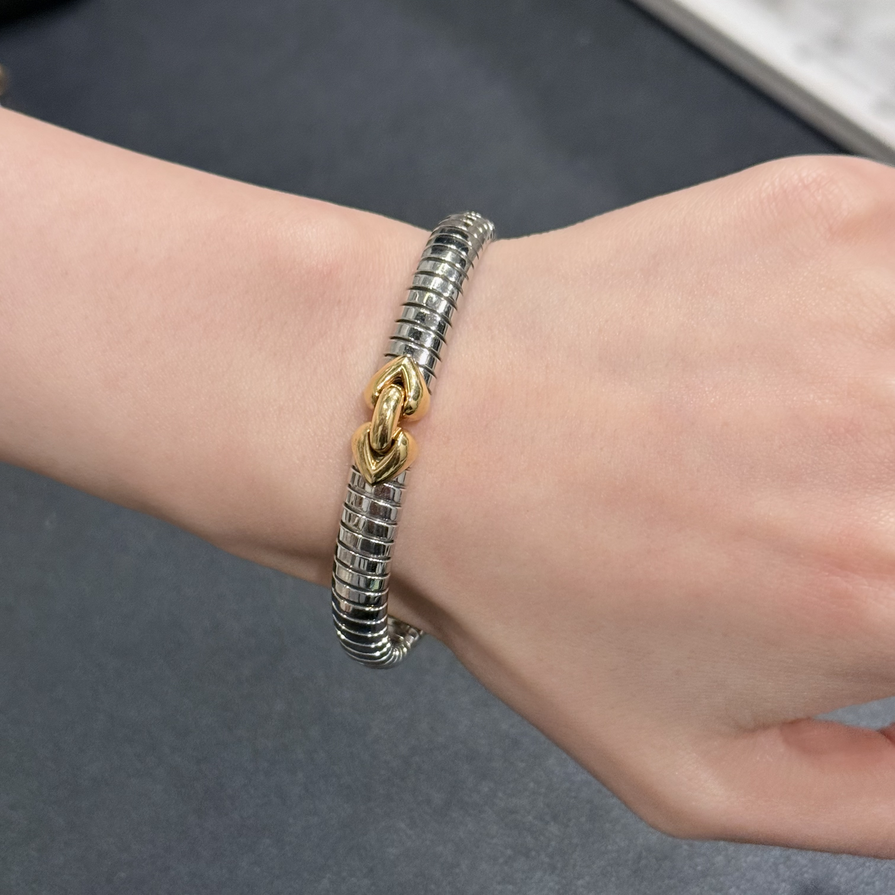 95新 BVLGARI/宝格丽 Tubogas18K金+钢爱心手镯-51366619