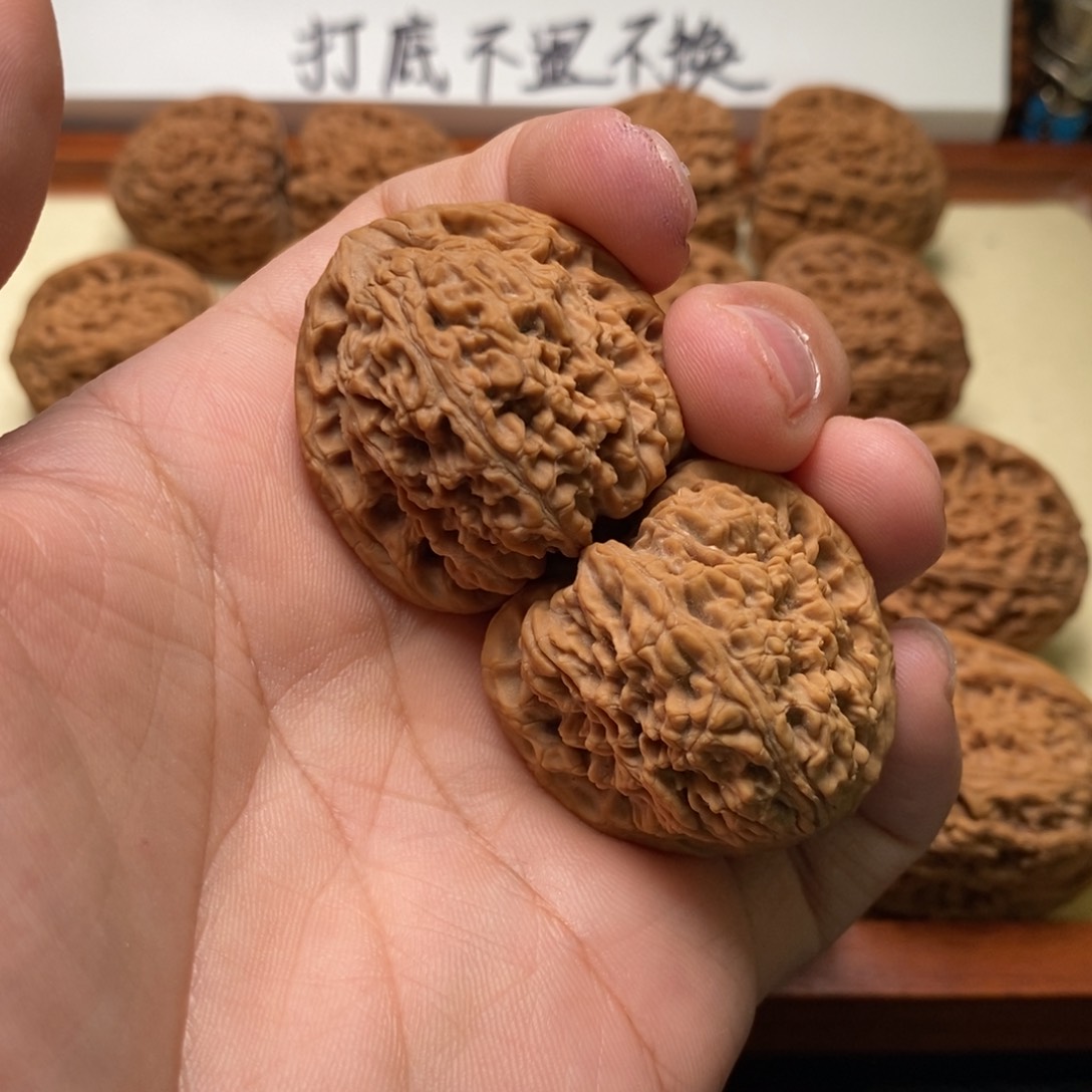 学****待南疆石核桃36核桃南疆石