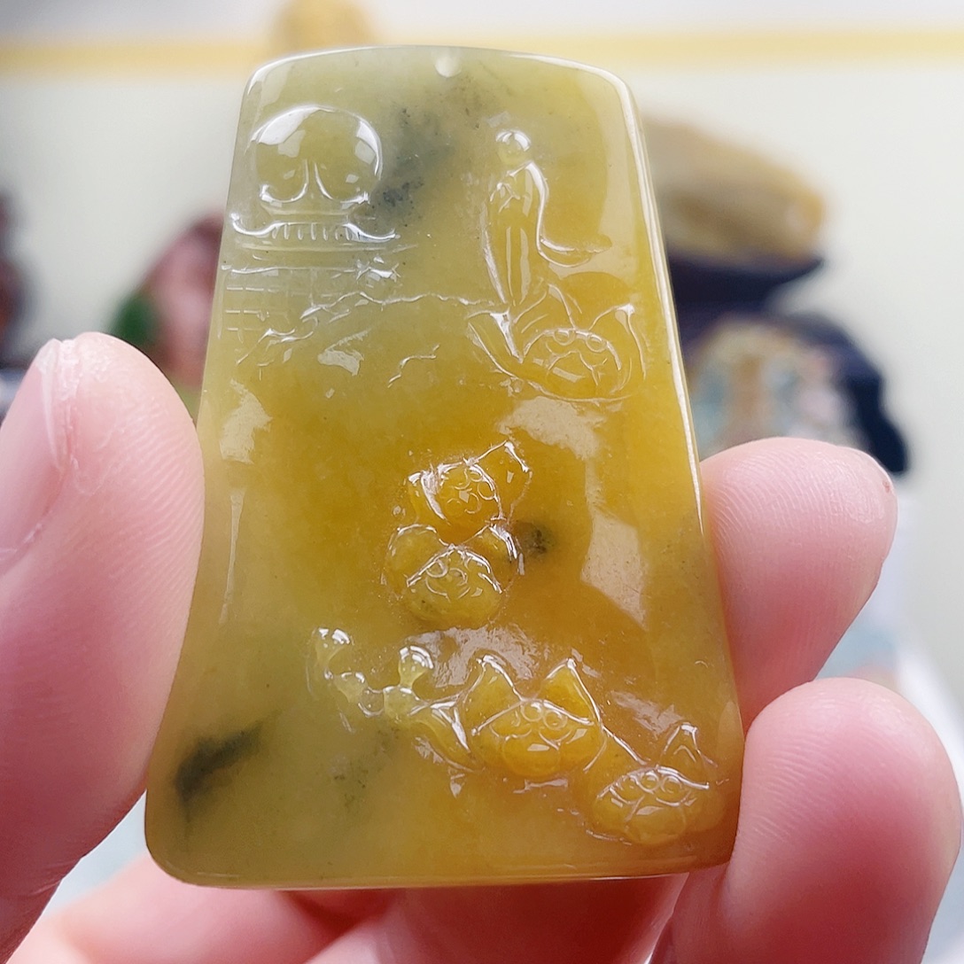 翡翠未镶嵌颈饰2222