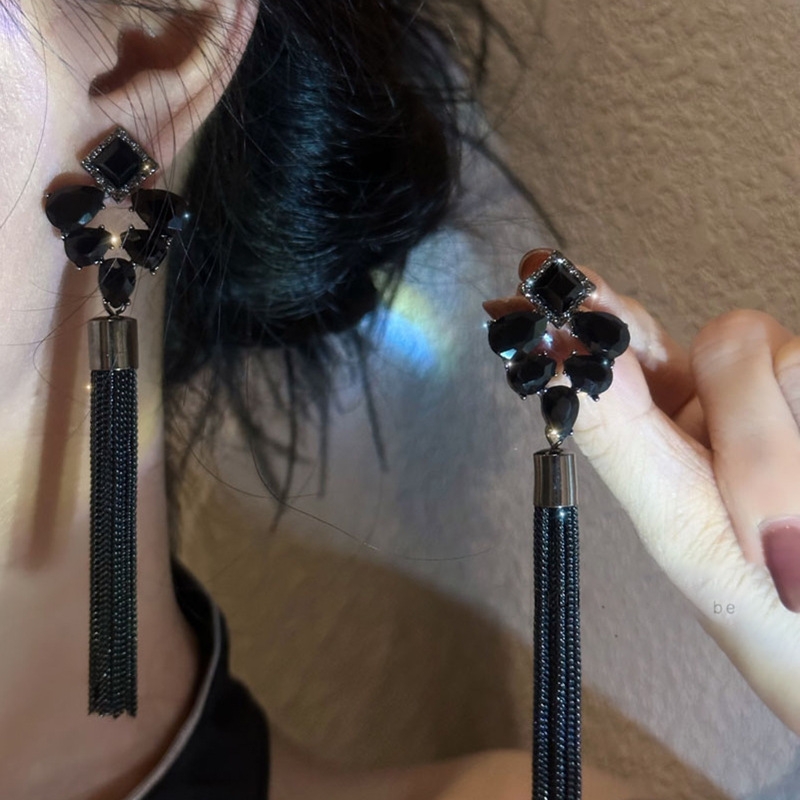 合金树脂耳饰 银针镶钻气质流苏耳环女轻奢高级感小众设计感耳饰