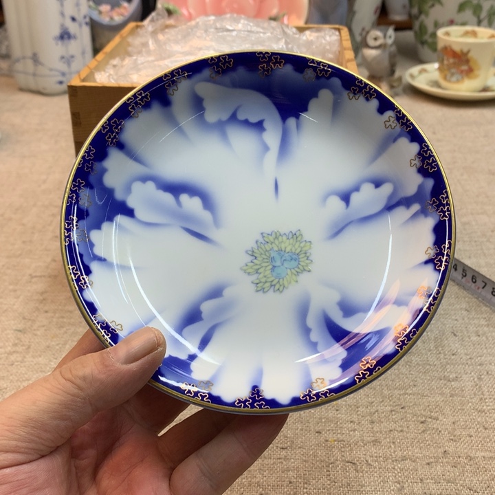 金瓷阁家的美丽瓷器