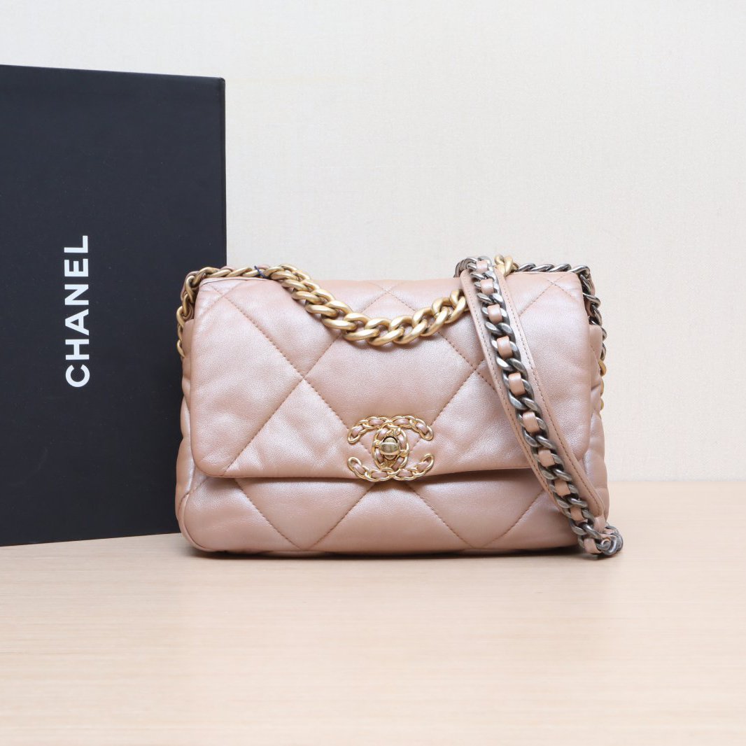 95新 Chanel/香奈儿 满减黑黑 19BAG 口盖包 小号 奶茶色 芯片开