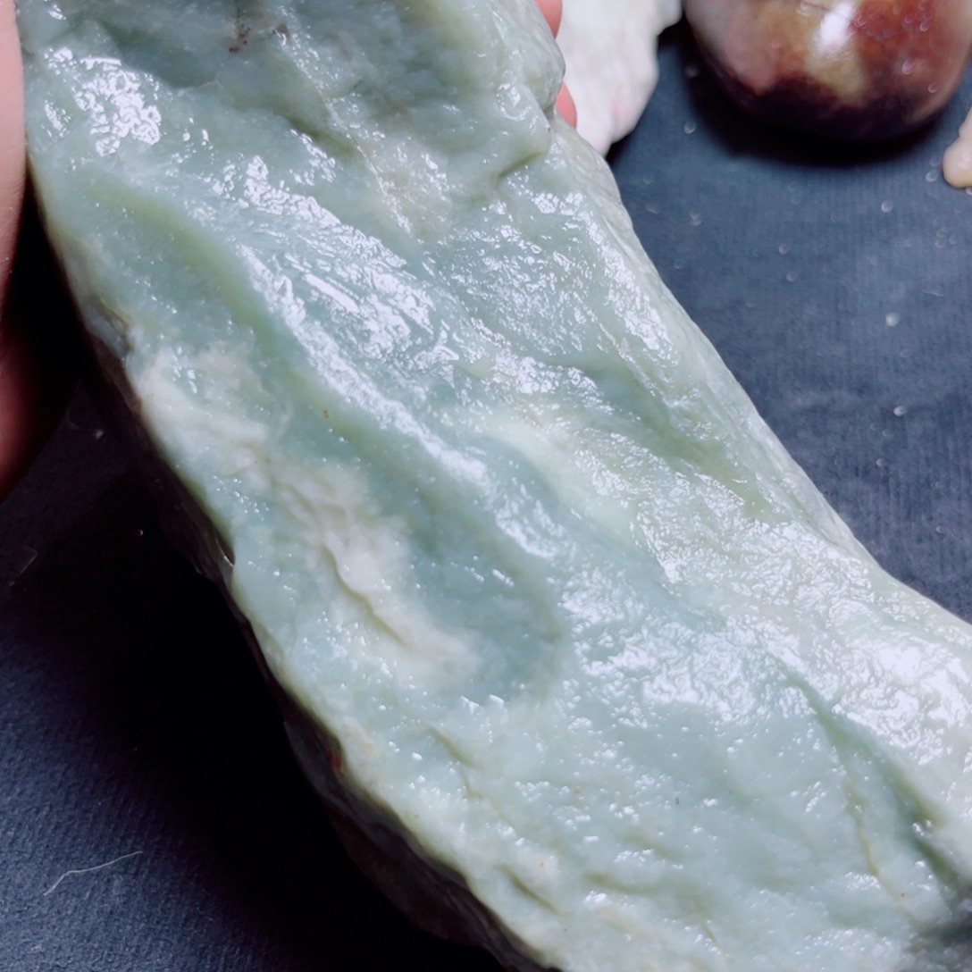 和田玉（糖玉）未镶嵌珠宝奇石