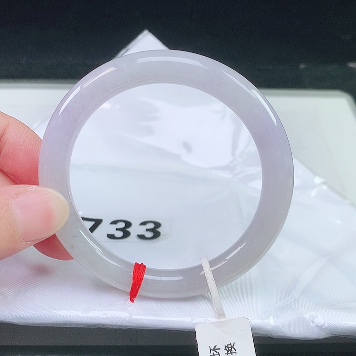 翡翠未镶嵌手镯（圆镯）733