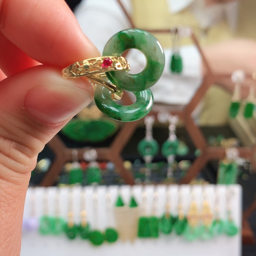 翡翠耳饰银S925镶嵌耳饰