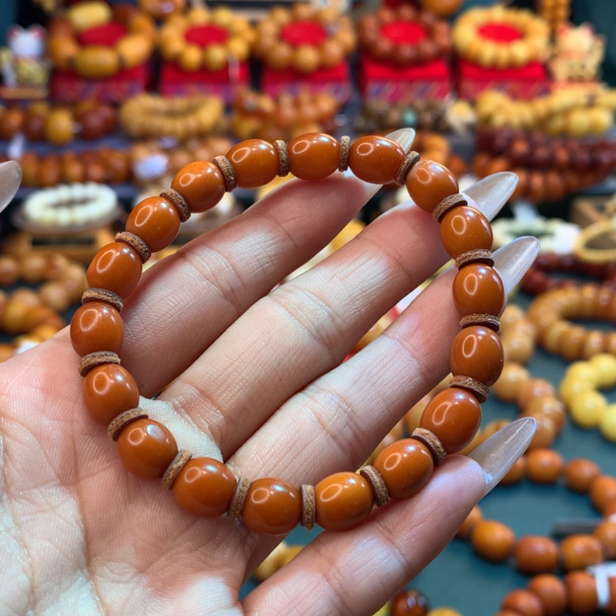 【闪购商品】琥珀手链未镶嵌N****r蜜蜡