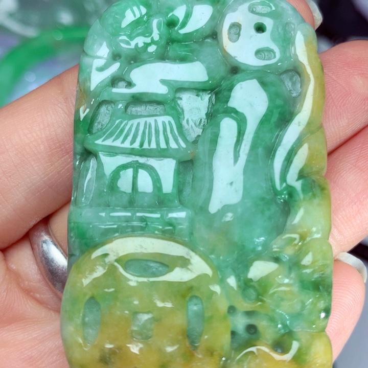 翡翠吊坠(不含链)未镶嵌