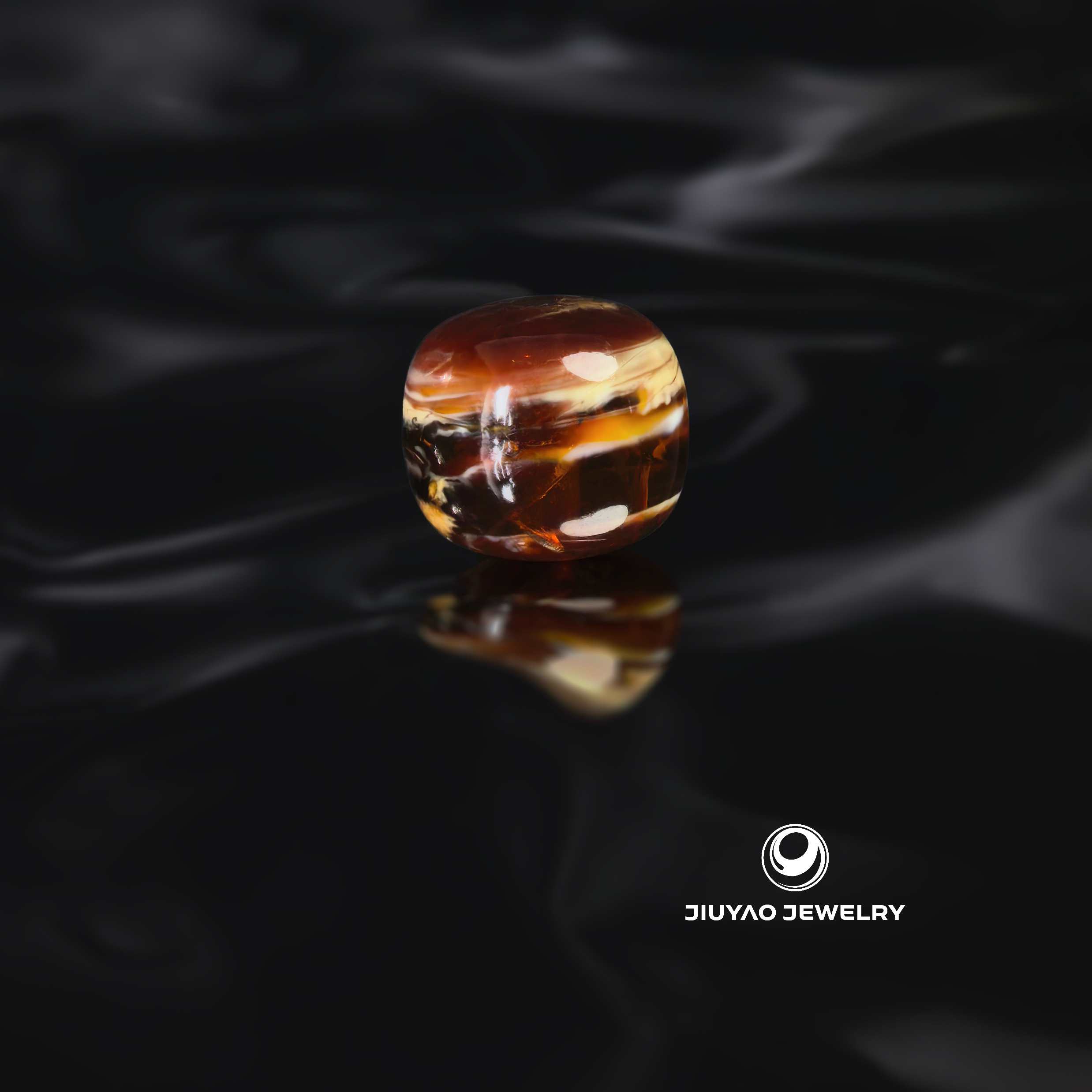 （(10.5mm)10.5毫米红紫彩沁拉丝妖孽老型 一物一拍 天然琥珀蜜蜡