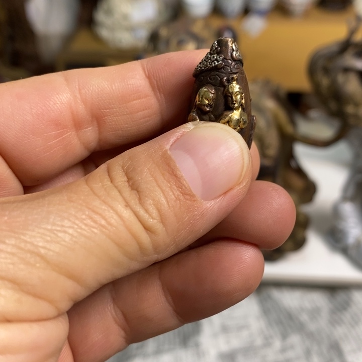 紫砂欢迎各位光临小店选购