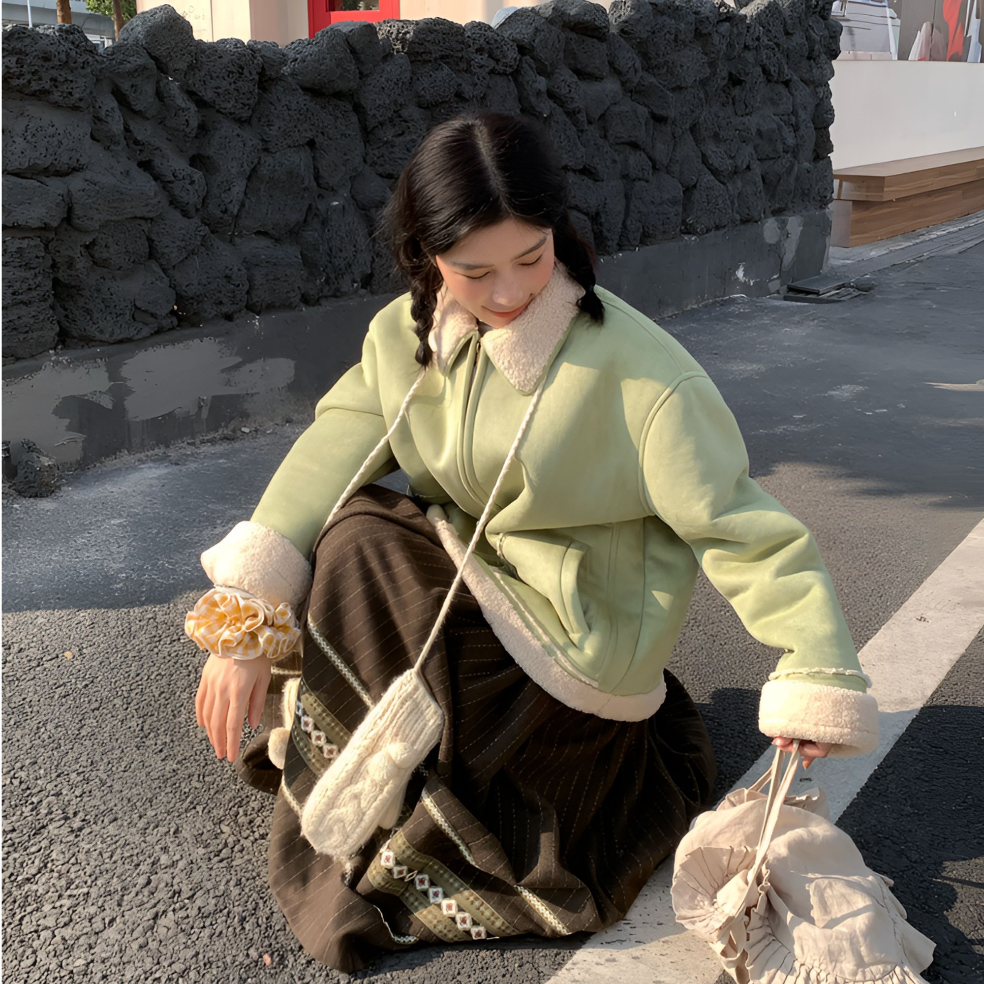 秋屿moment 自制 冬季百搭保暖皮绒一体短外套