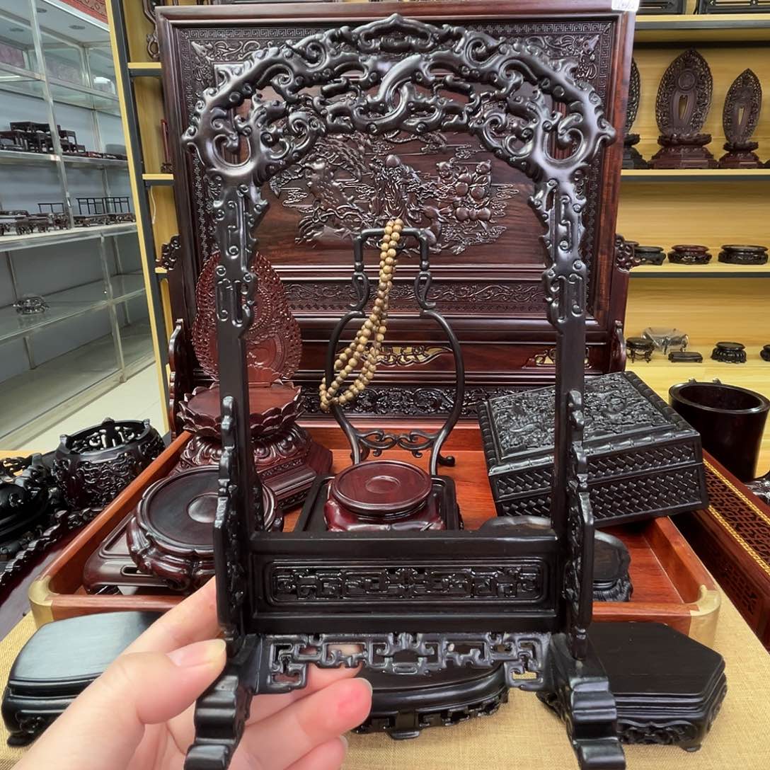 东非黑黄檀（紫光檀）雕花吊玉架小号高23厘米