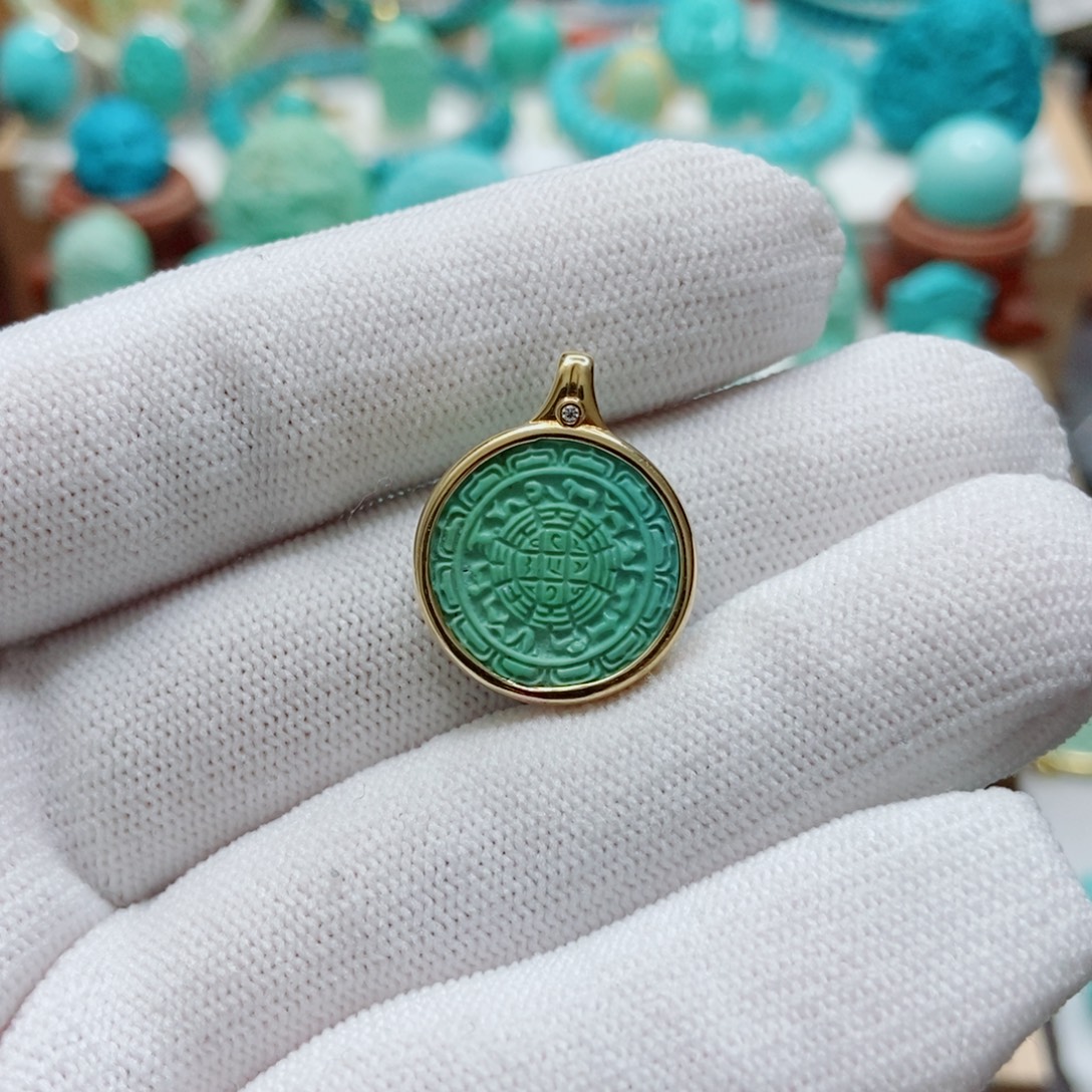 绿松石18K金镶嵌九宫八卦牌