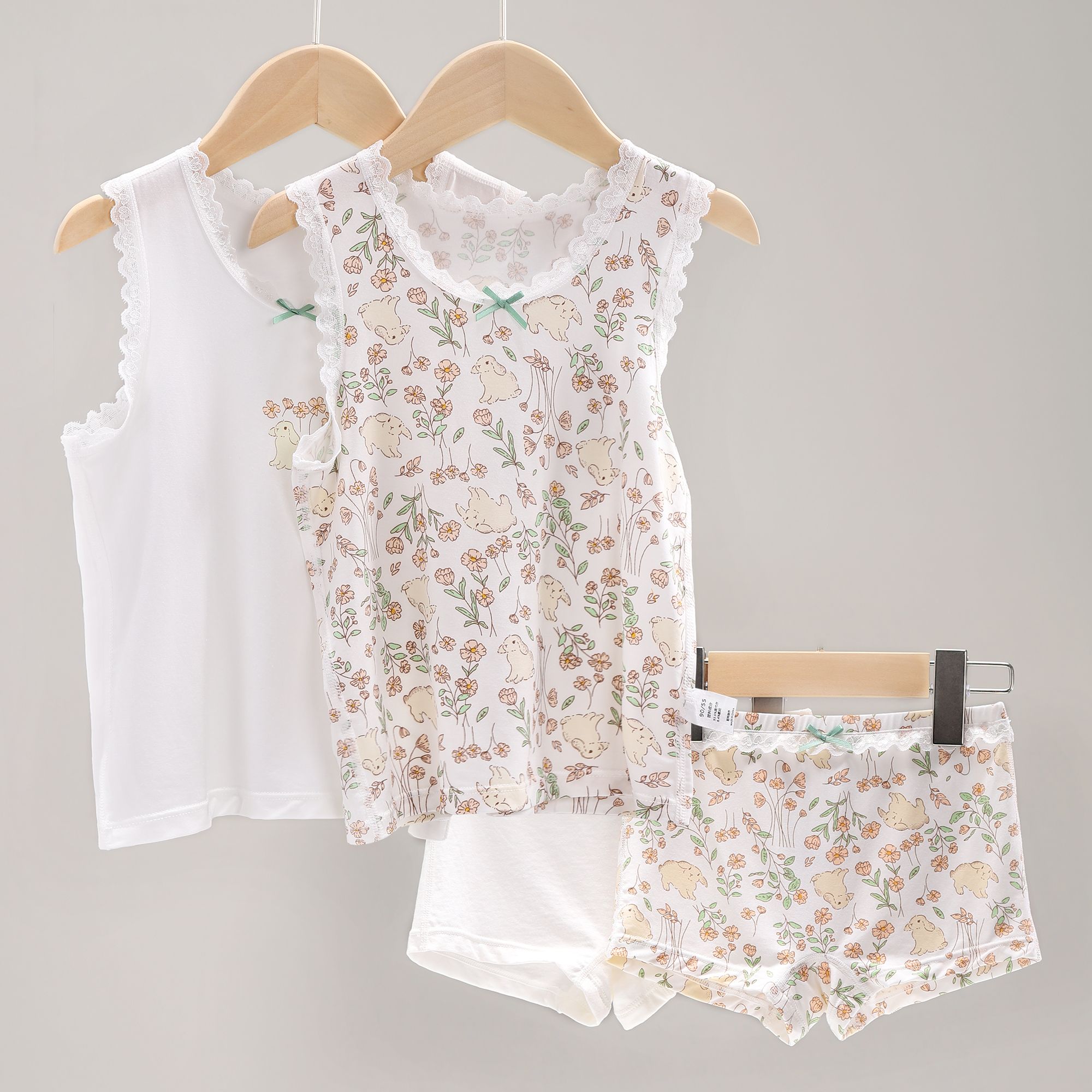 2件女童背心小吊带莫代尔贴身透气女生宝宝发育期内穿法洋气蕾丝