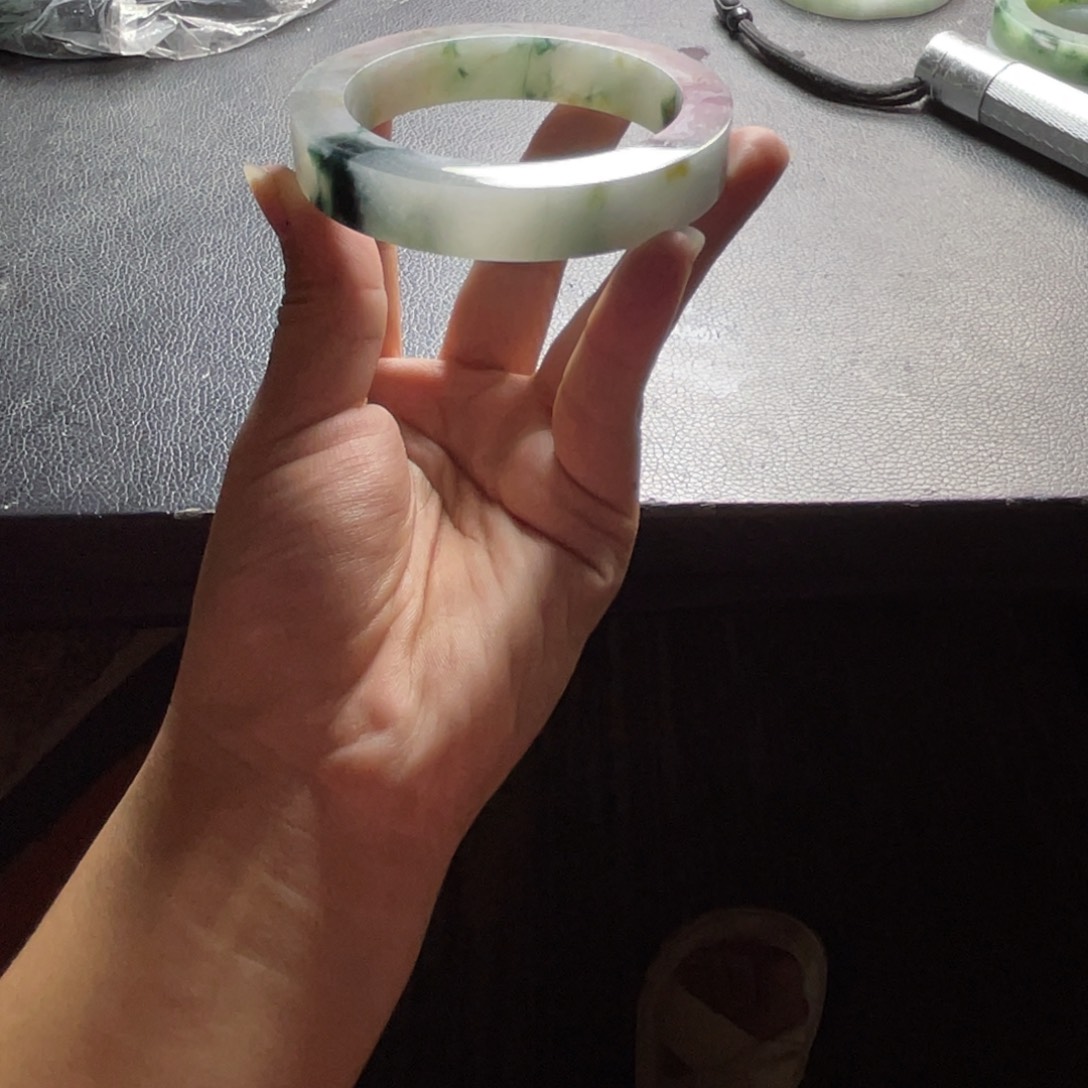 小***子定制翡翠未镶嵌缅A翡翠多样性发一