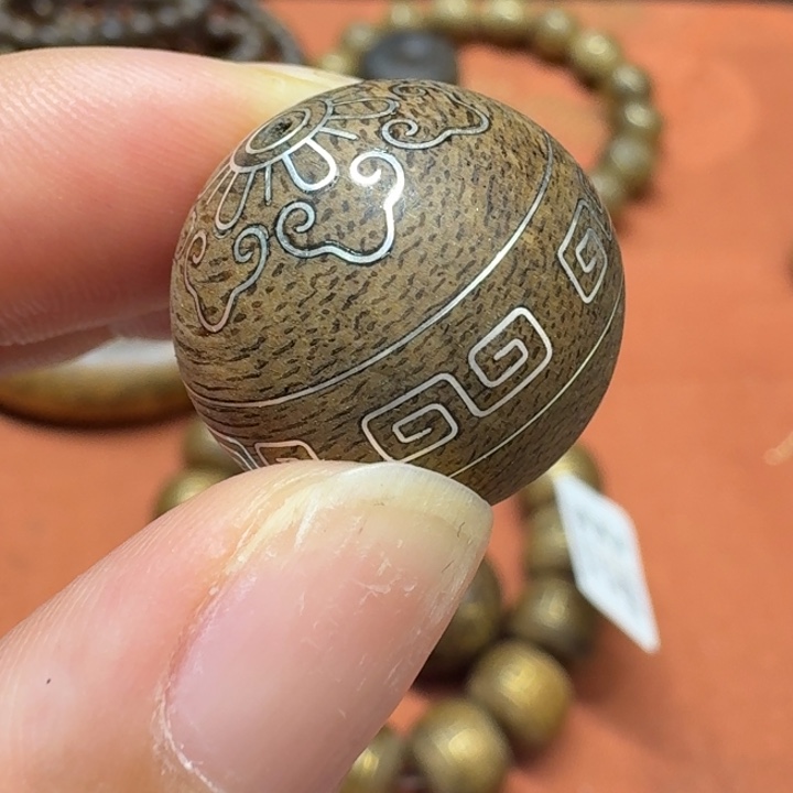 大叶紫檀（黑酸枝木类）