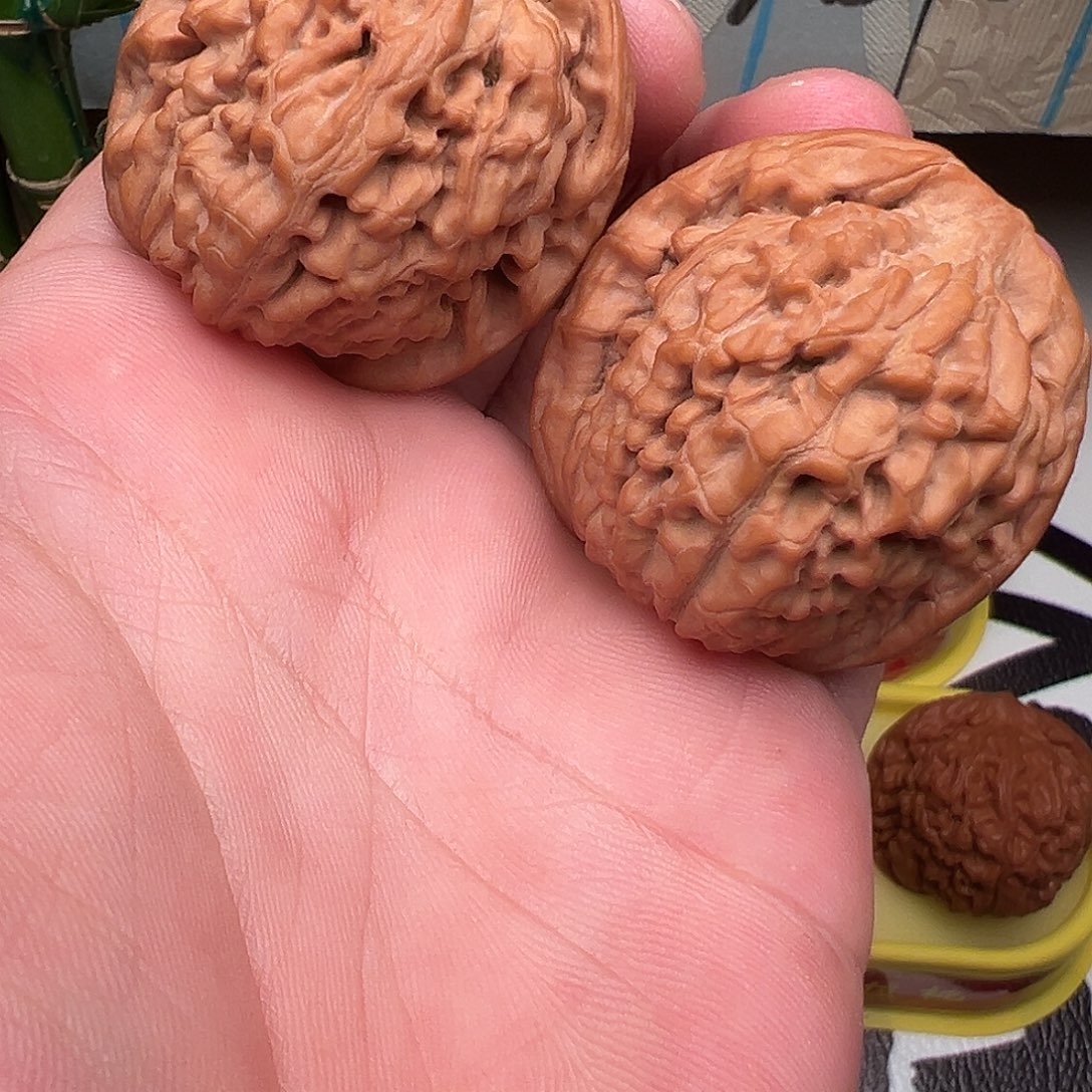 文玩核桃吊坠莲花42