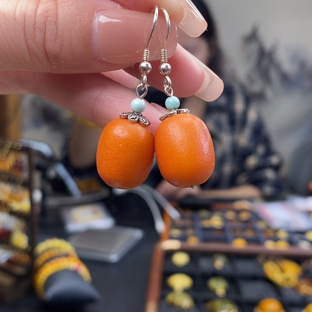 琥珀未镶嵌裸石成品