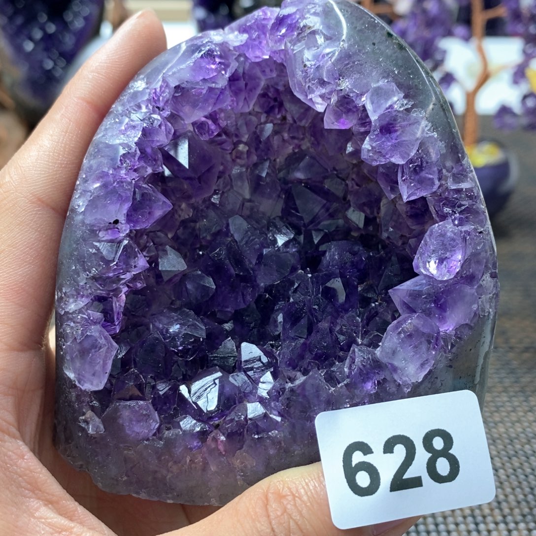 紫晶大型摆件（非配饰）未镶嵌