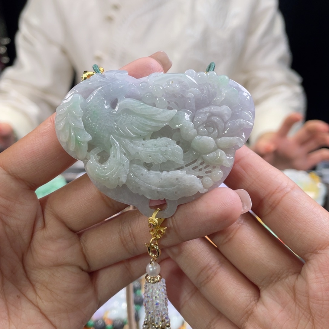 翡翠颈饰未镶嵌代编织