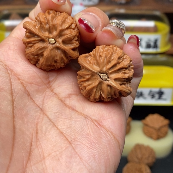 文玩核桃吊坠桑***爱31宫灯