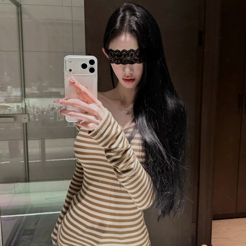 LOLI DEMON 甜心复古lady的条纹太妃糖 古早味沙漏内搭T恤