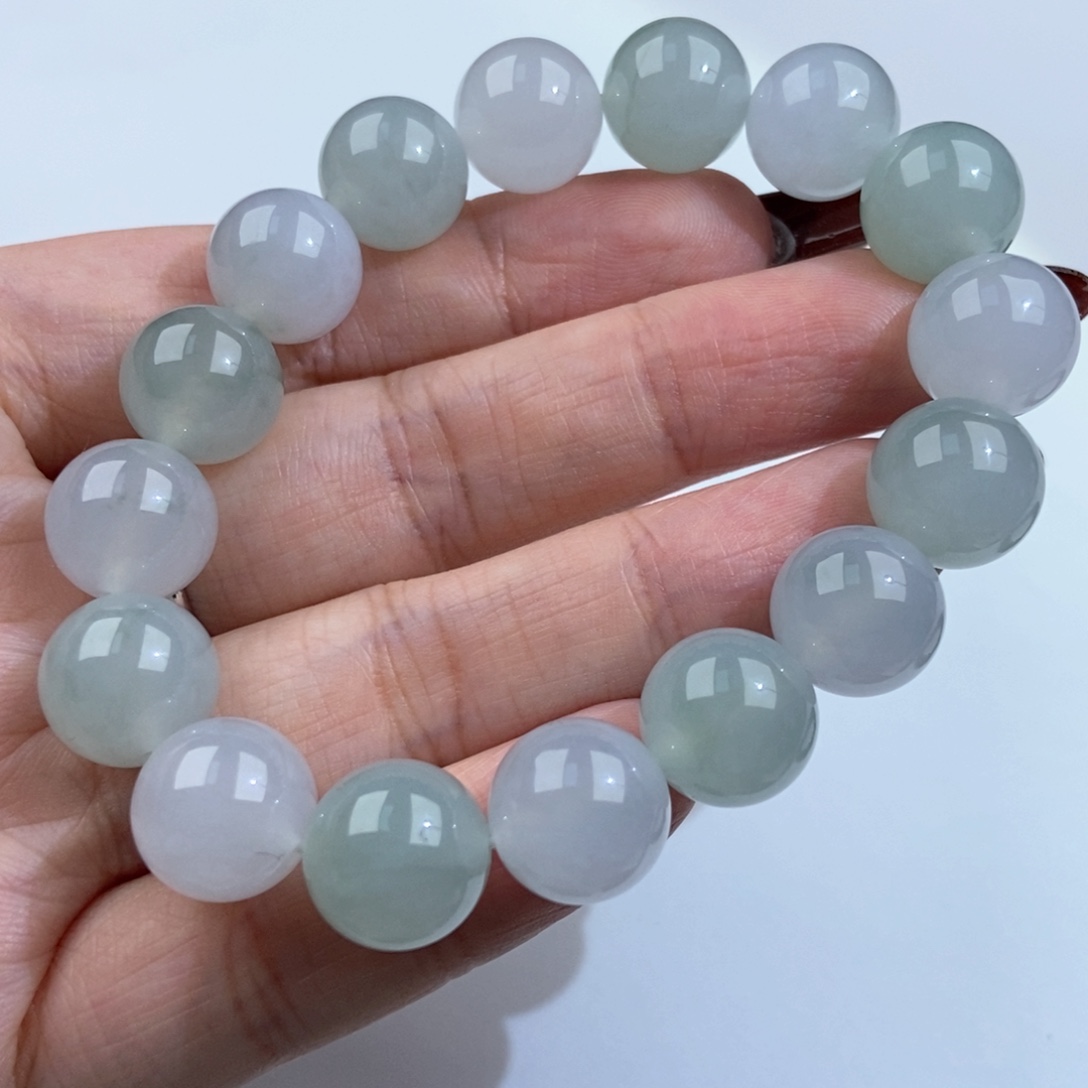 翡翠未镶嵌颈饰手串