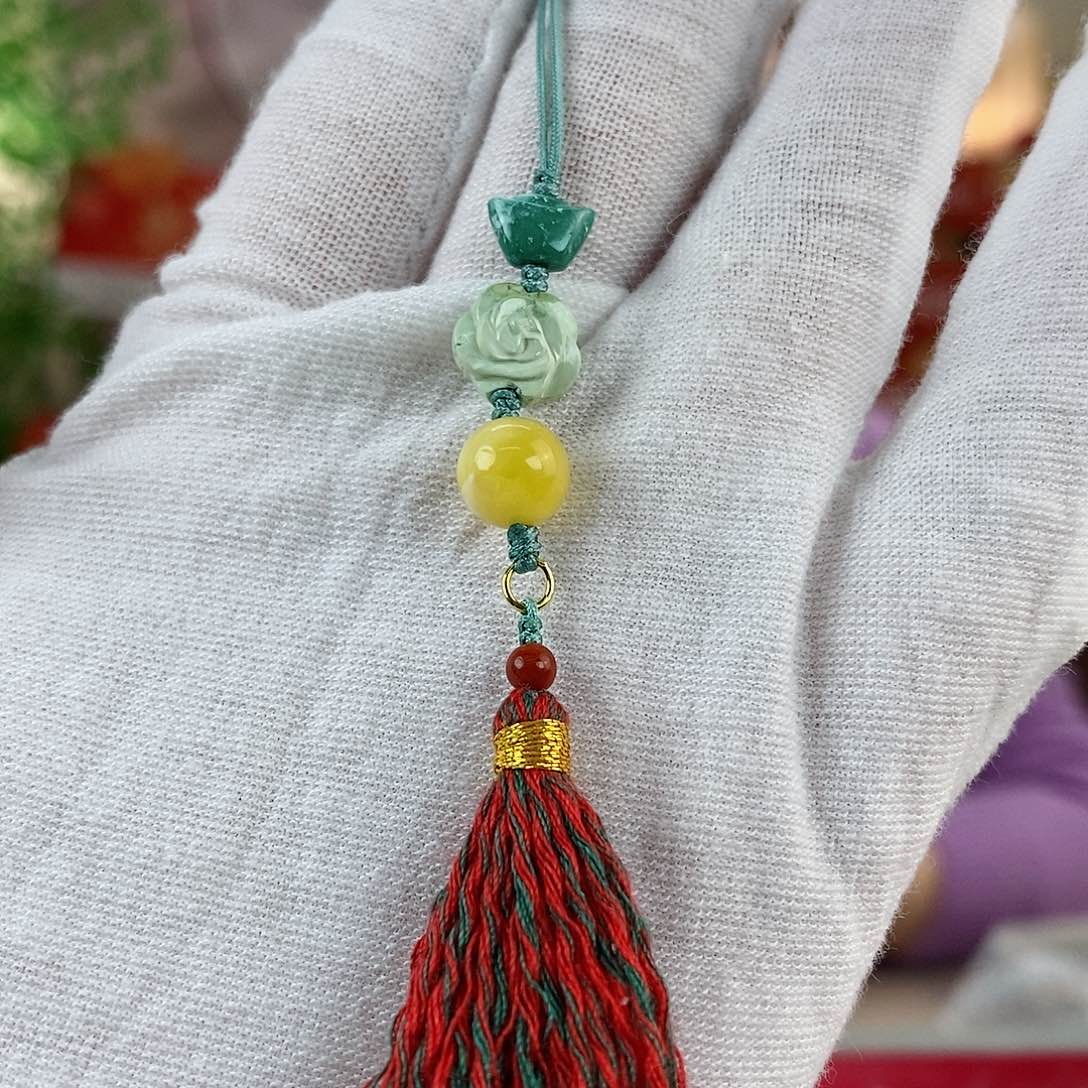 蜜蜡珠宝奇石未镶嵌