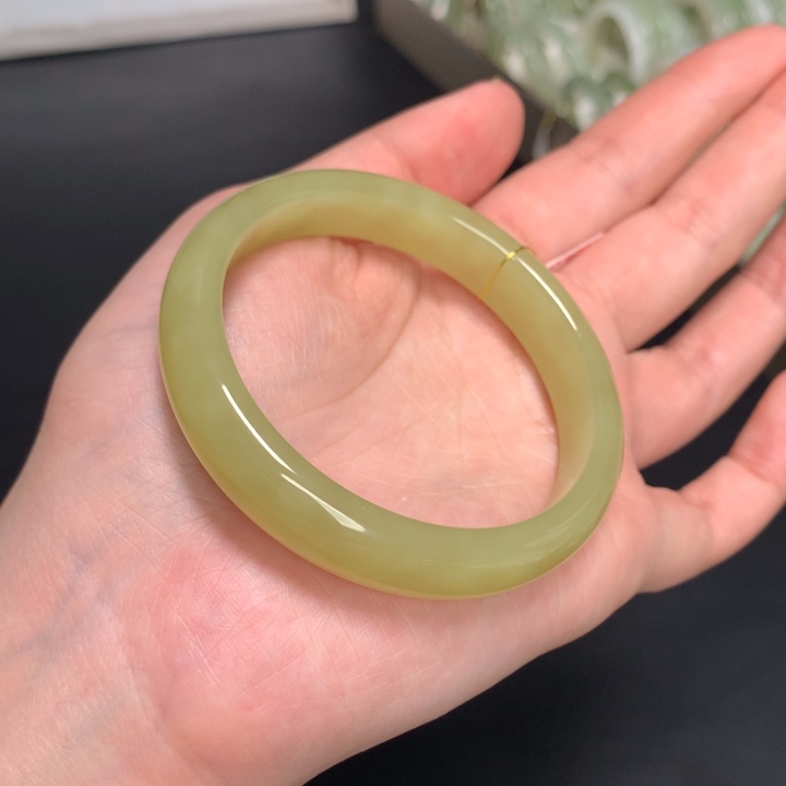 和田玉手镯未镶嵌55