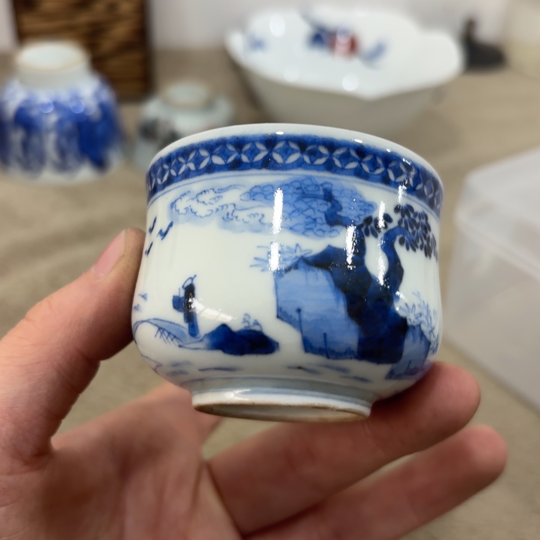 瓷片非常好看漂亮的物品 