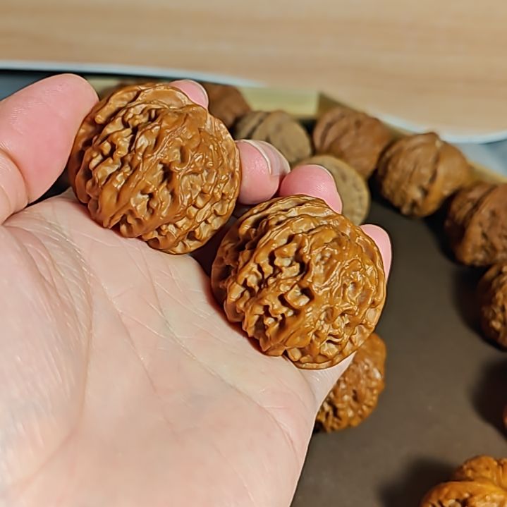 橄榄核吊坠39全品红皮苹果