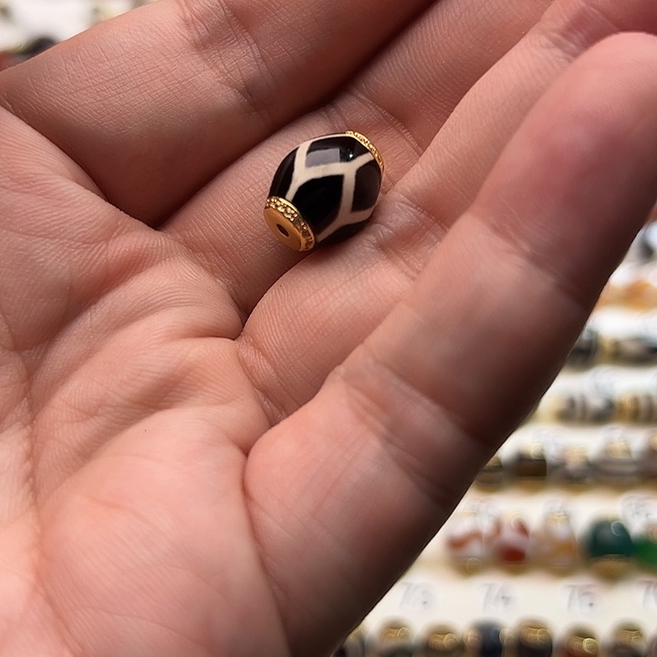 新***肉玛瑙/玉髓未镶嵌单颗