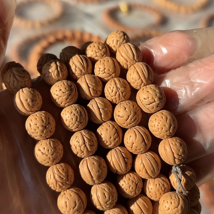 用***7桃核手串野生小桃核脖挂，