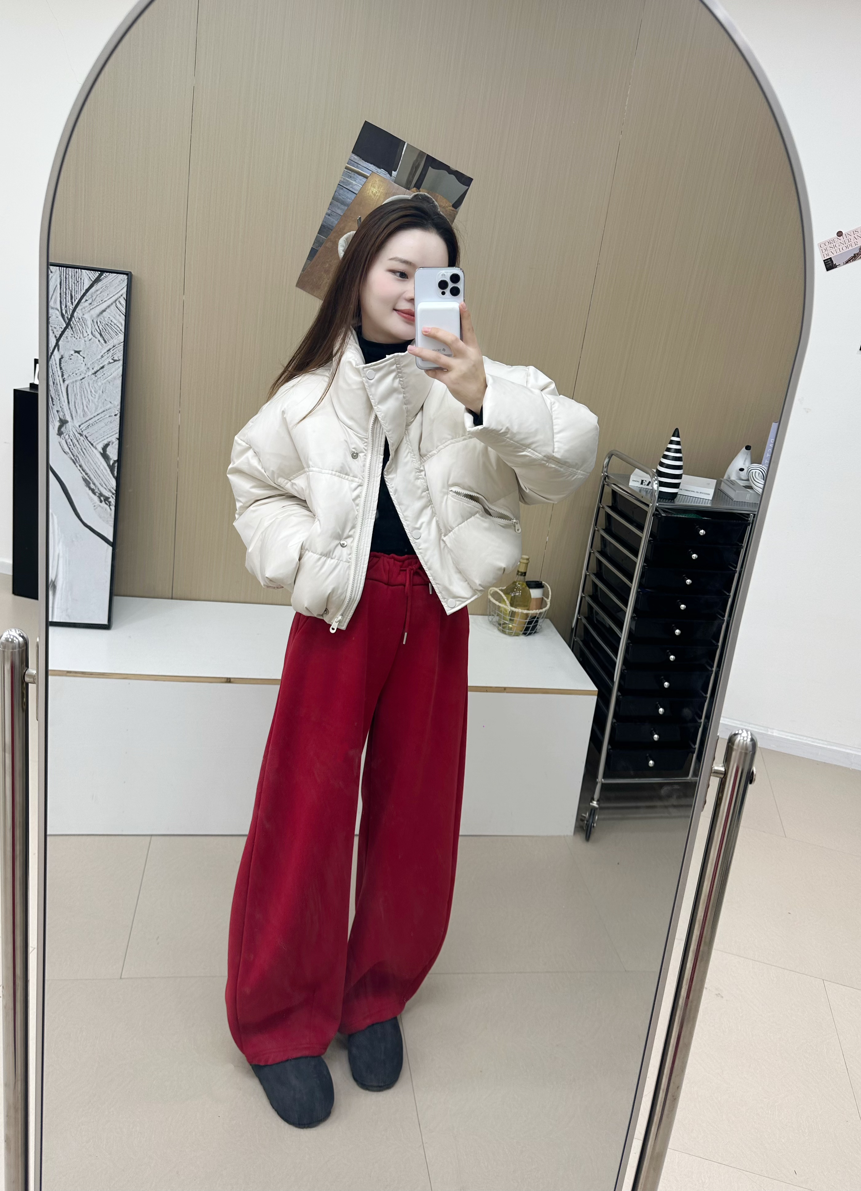 XXJ 2210 缎面雾光【白雪公主】成人90白鸭绒短款羽绒服