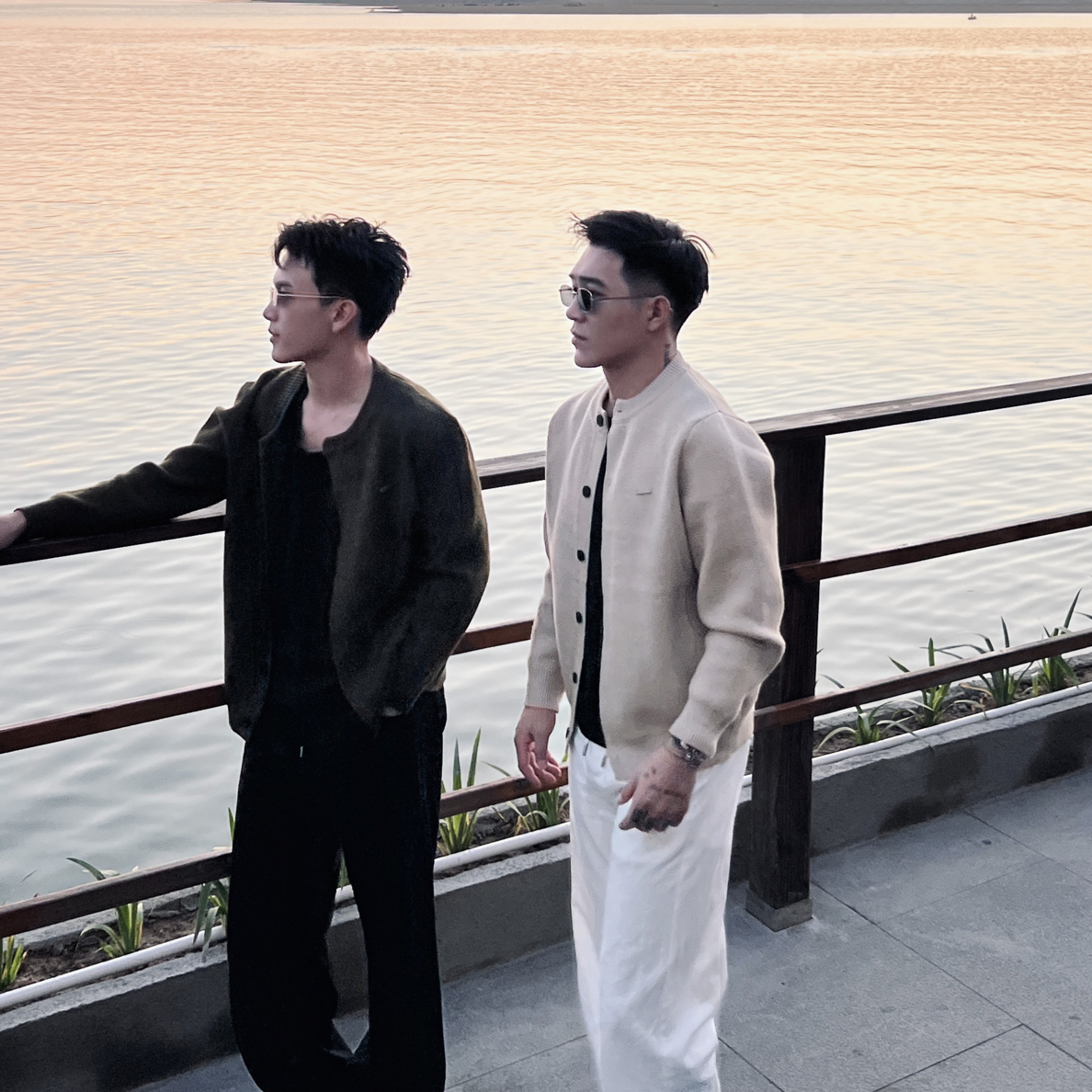 Odalen别针老钱风手工排扣开衫休闲毛衣ins秋冬纯色反季节衣服