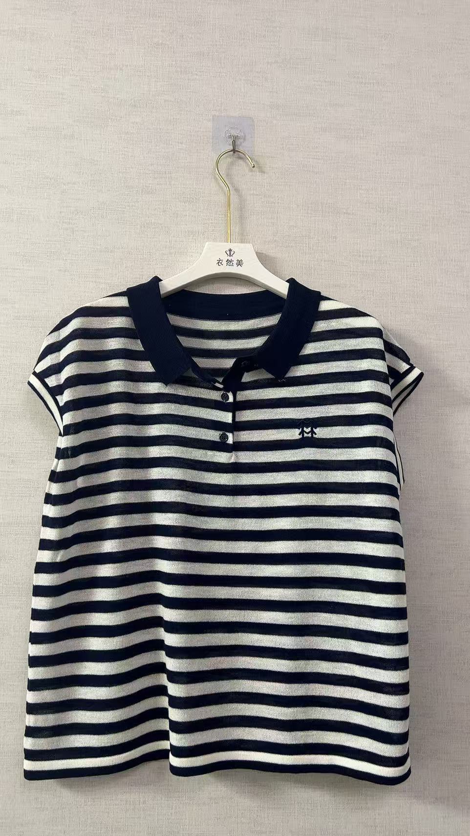 2025新款翻领横条上衣