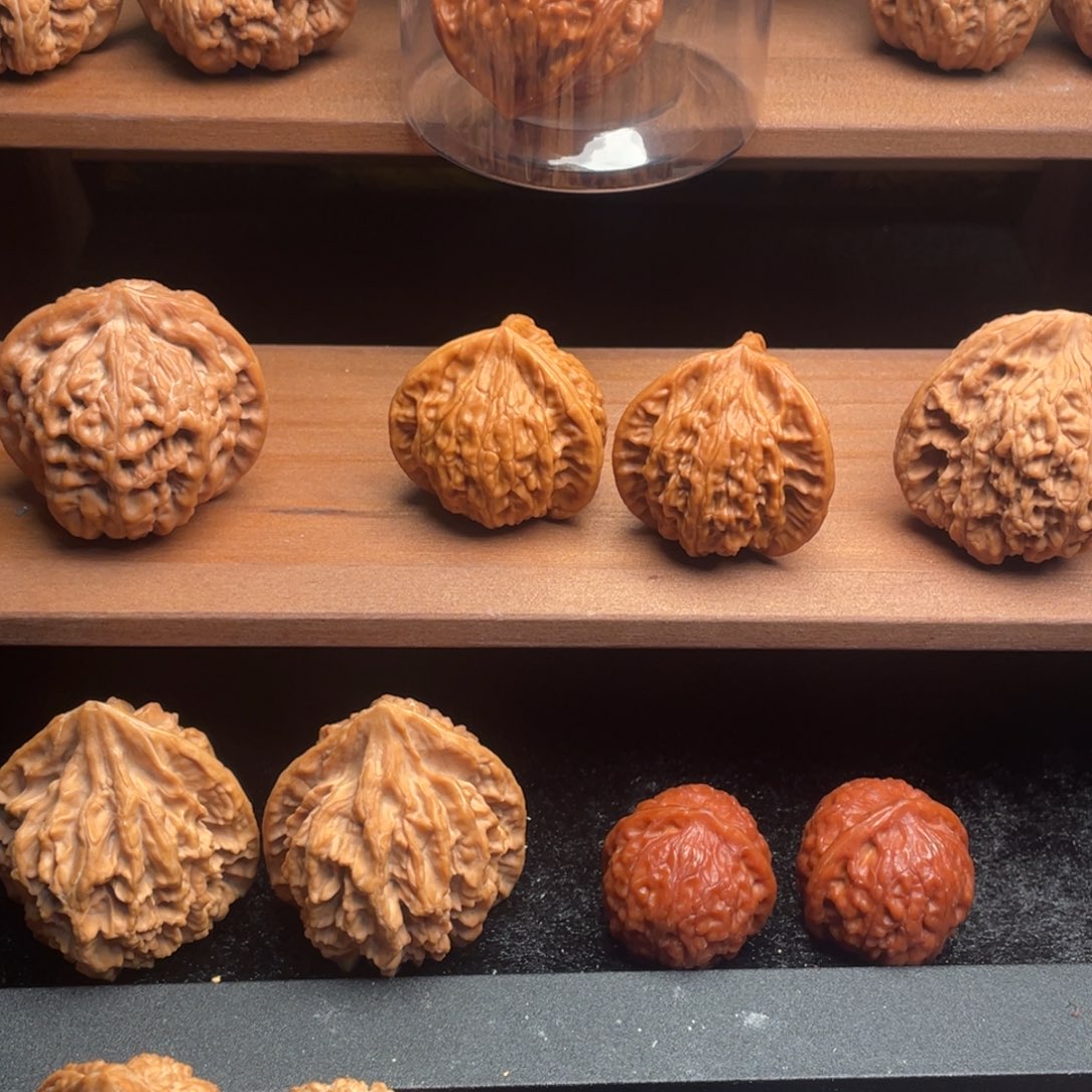 發***。吊坠文玩核桃龙鳞