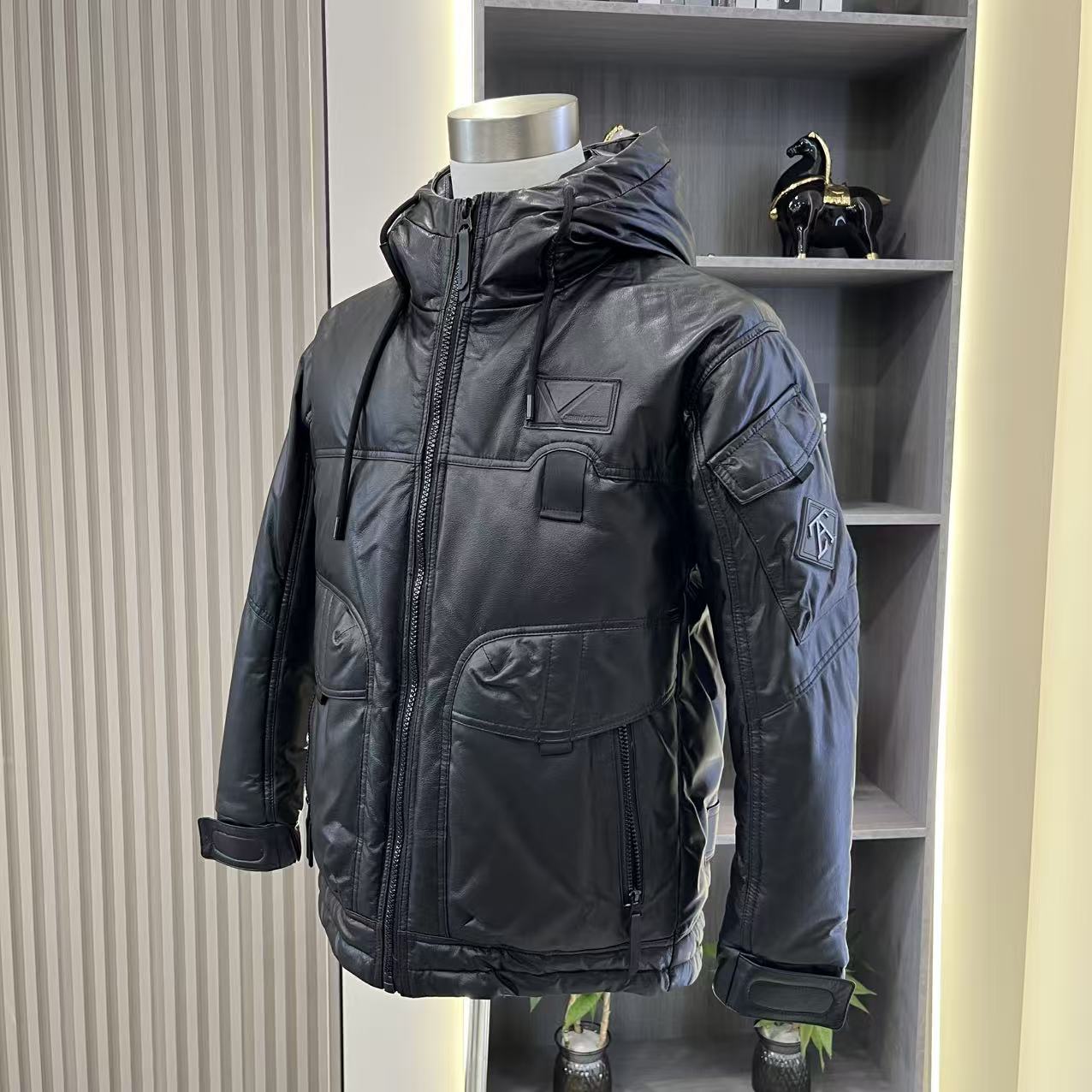 反季淘 头层胎牛皮连帽鹅绒服皮衣外套男