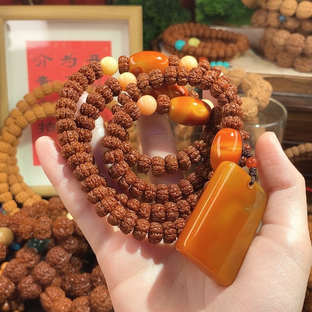 金刚菩提手串万*莱115玉化无事牌