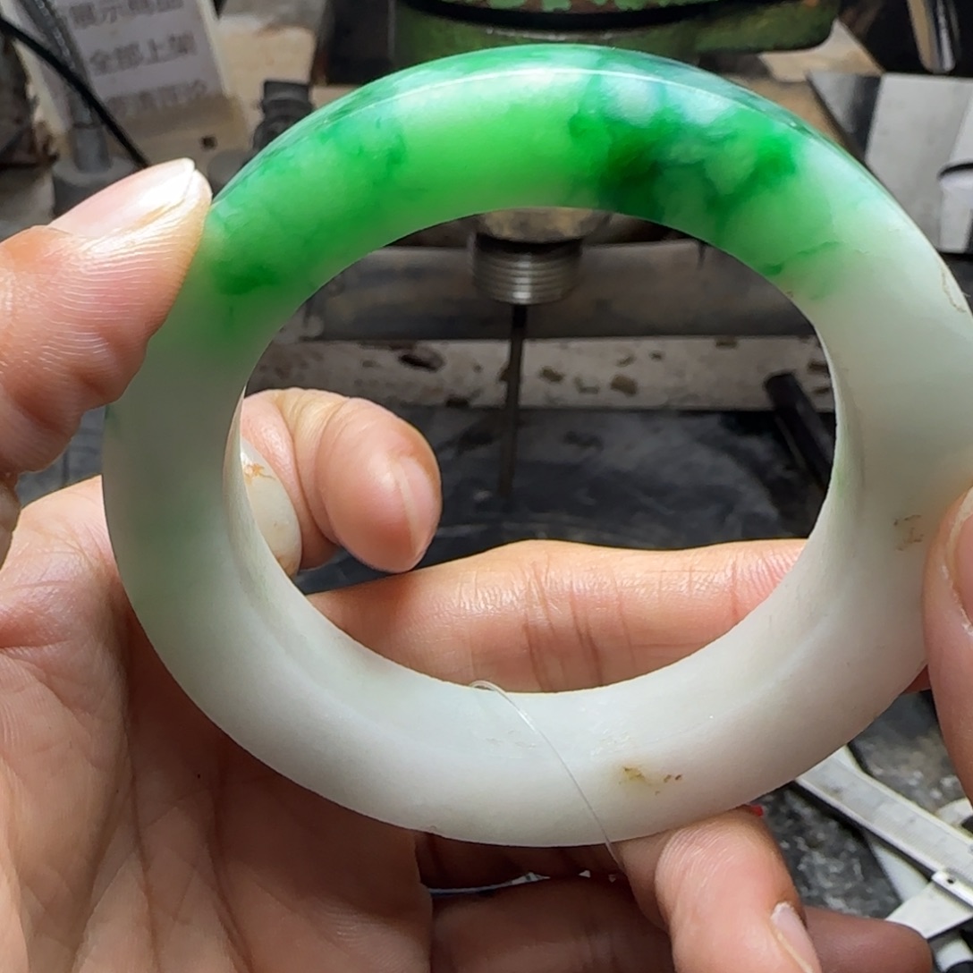 定制翡翠翡翠未镶嵌卡**西