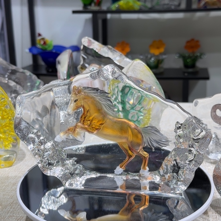 琉璃生肖马 水晶琉璃