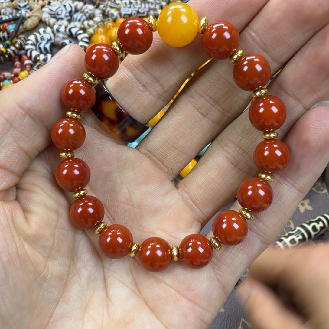 南红玛瑙未镶嵌手链