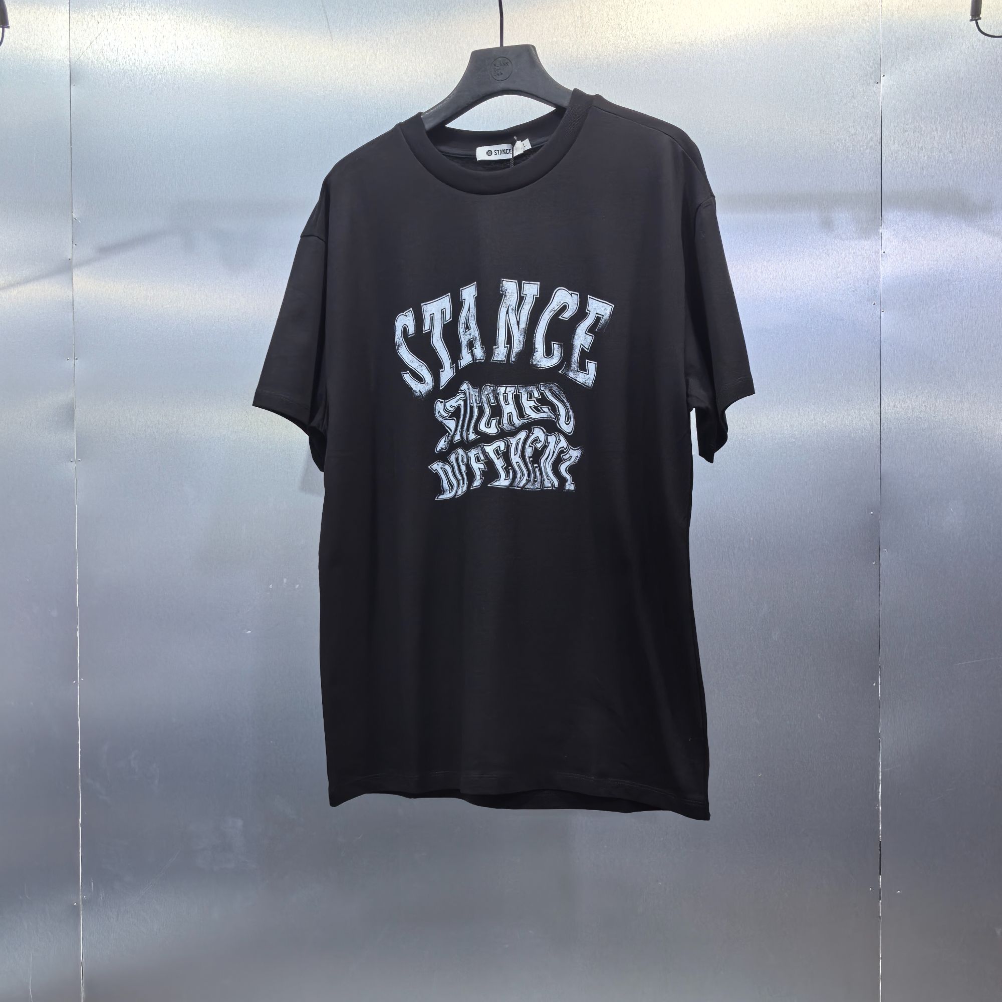 Y07-EC24007-STA夏季扭曲哥特文字母印花时尚圆领半袖